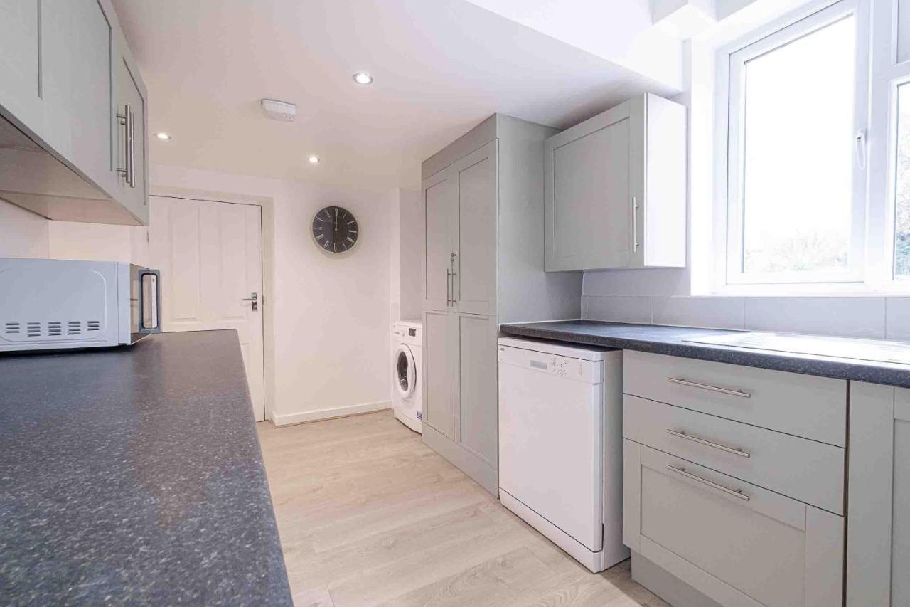 London Rd Villa Reading Bagian luar foto
